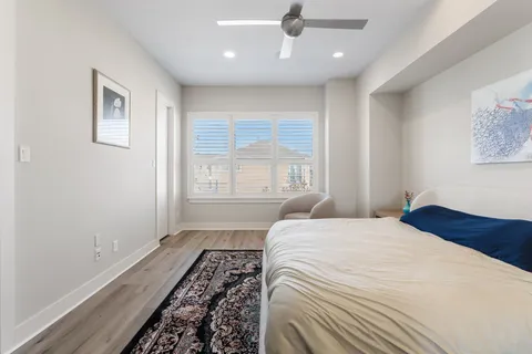 $679,900 | 5911 Rose Street, Houston, TX 77007