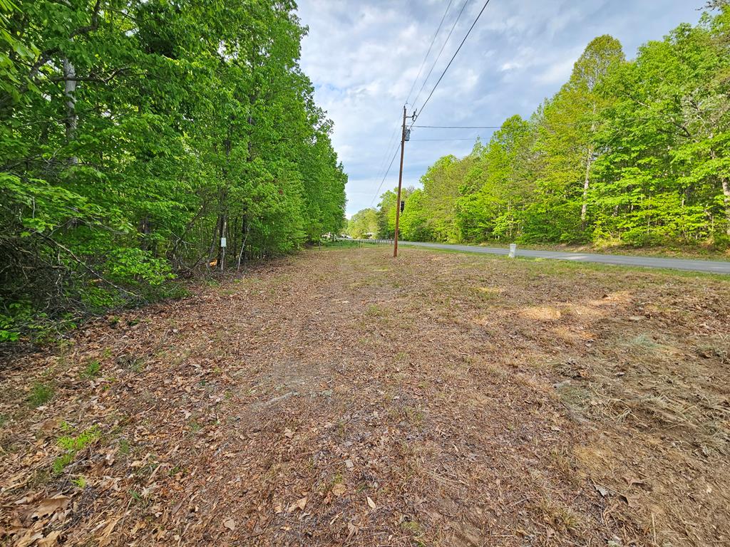 627 Axtell Road, Unit A Howardsville, VA 24562 - Photo 1 of 13 Gallery Image 1