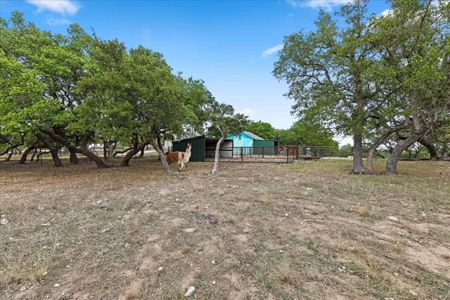 $749,500 | 300 Logans Way, Blanco, TX 78606