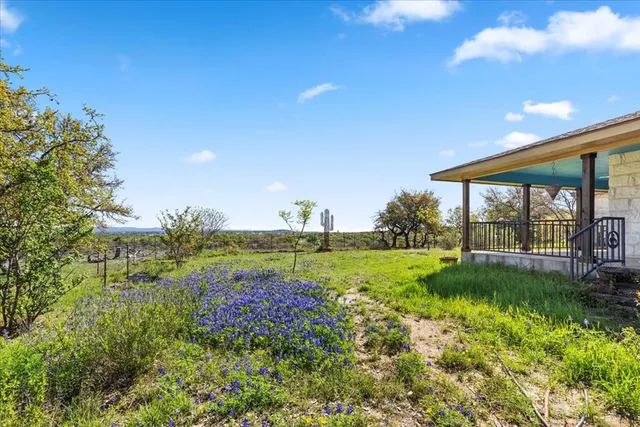 $749,500 | 300 Logans Way, Blanco, TX 78606