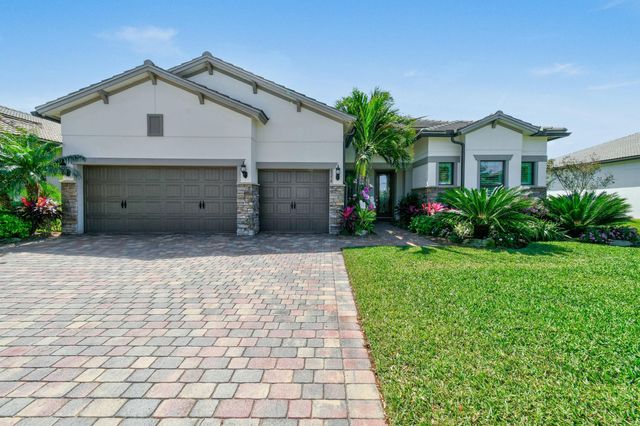 $1,050,000 | 8356 Pedigree Circle, Lake Worth, FL 33467