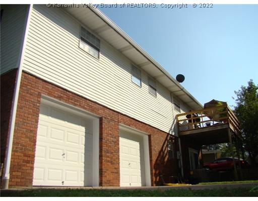Parking Lot/Garage.