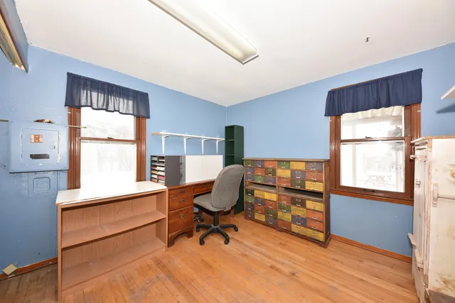 $165,000 | 4720 West Montrose Avenue, Milwaukee, WI 53219