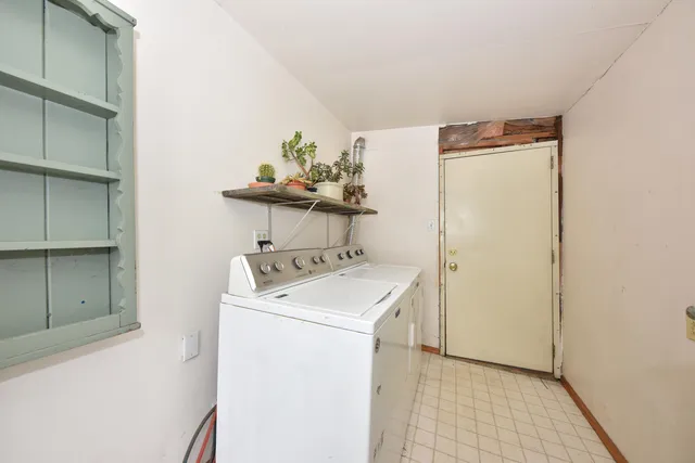 $165,000 | 4720 West Montrose Avenue, Milwaukee, WI 53219