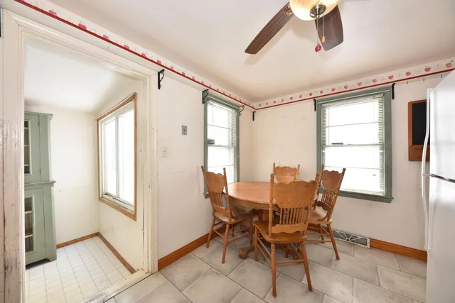 $165,000 | 4720 West Montrose Avenue, Milwaukee, WI 53219