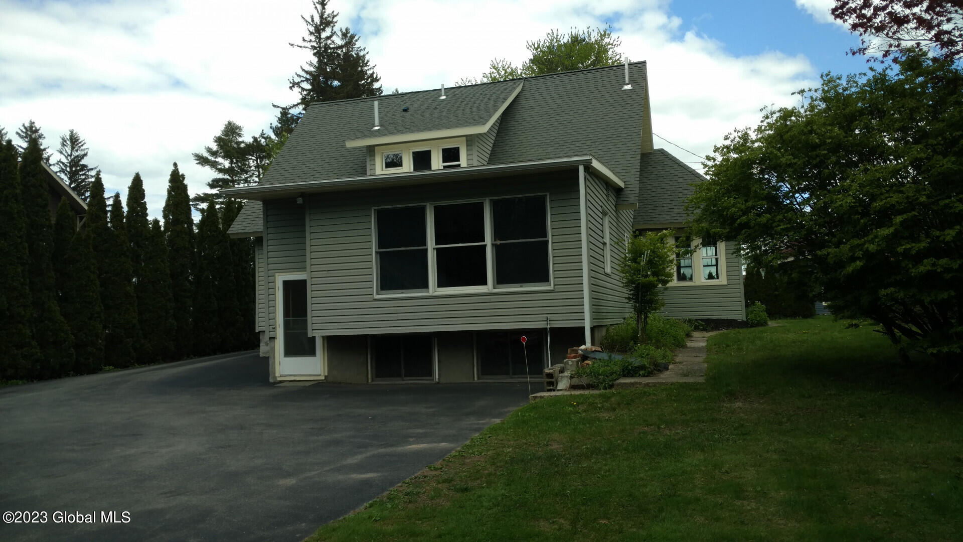 259 Vley Road Scotia, NY 12302 - Photo 4 of 23 259VleyRd_30444_4