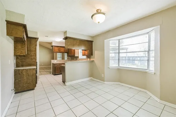 $1,735 | 639 North Starboard Street, Crosby, TX 77532