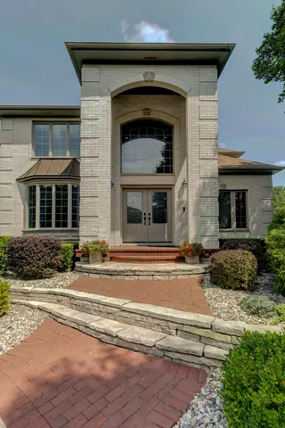 $1,650,000 | 10135 Cherrywood Lane, Munster, IN 46321