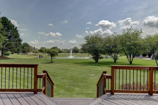 $1,650,000 | 10135 Cherrywood Lane, Munster, IN 46321