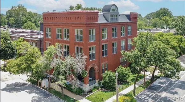 $250,000 | 2800 South Grand Boulevard, Unit 201, St. Louis, MO 63118