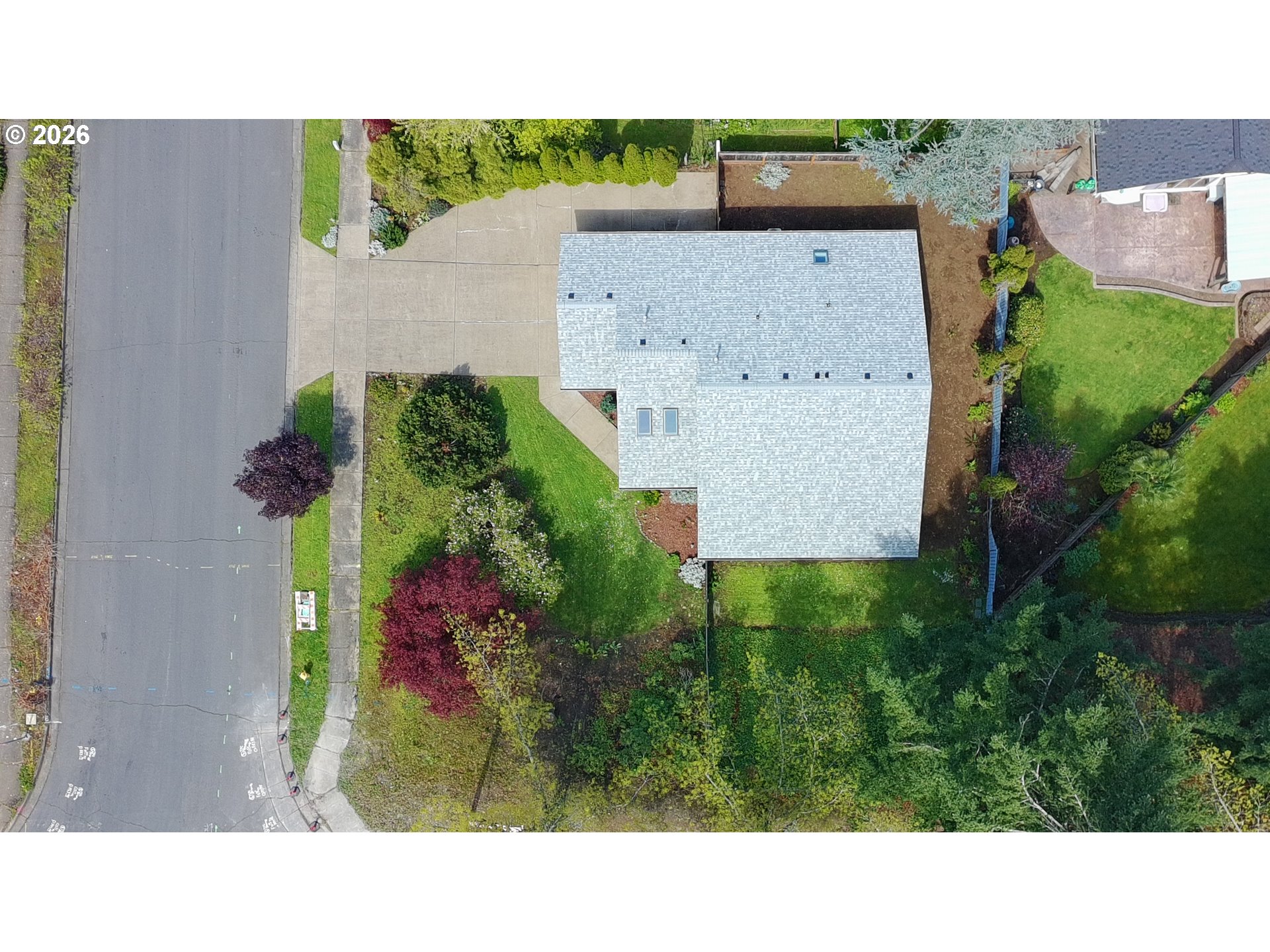 149 73rd Street Springfield, OR 97478 - Photo 4 of 39