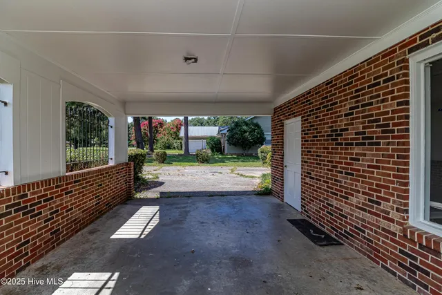 $214,999 | 105 Allison Drive, Dudley, NC 28333