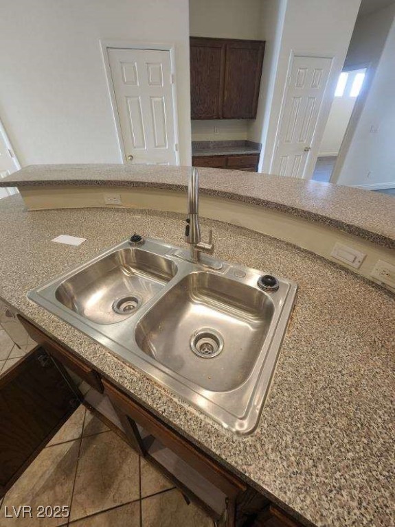 8240 Aurora Peak Avenue Las Vegas, NV 89131 - Photo 17 of 69