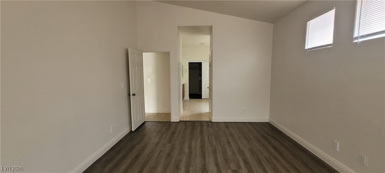 8240 Aurora Peak Avenue Las Vegas, NV 89131 - Photo 27 of 69