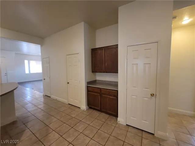 $2,100 | 8240 Aurora Peak Avenue, Las Vegas, NV 89131