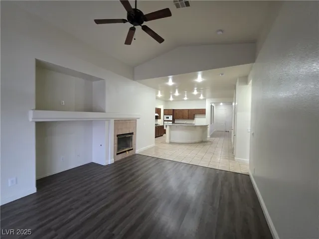 $1,900 | 8240 Aurora Peak Avenue, Las Vegas, NV 89131