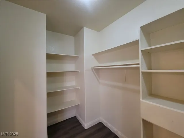 $2,100 | 8240 Aurora Peak Avenue, Las Vegas, NV 89131