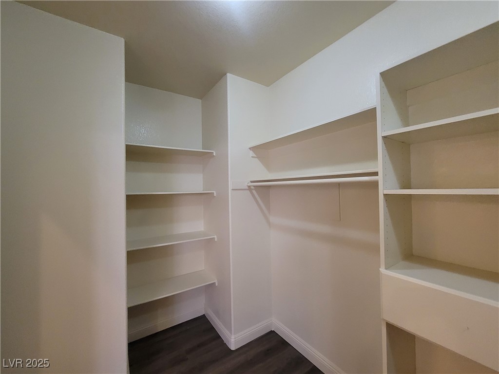 8240 Aurora Peak Avenue Las Vegas, NV 89131 - Photo 39 of 69