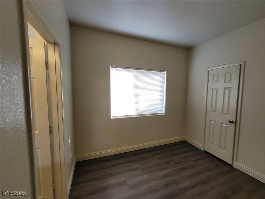 8240 Aurora Peak Avenue Las Vegas, NV 89131 - Photo 43 of 69