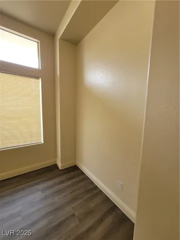$2,100 | 8240 Aurora Peak Avenue, Las Vegas, NV 89131
