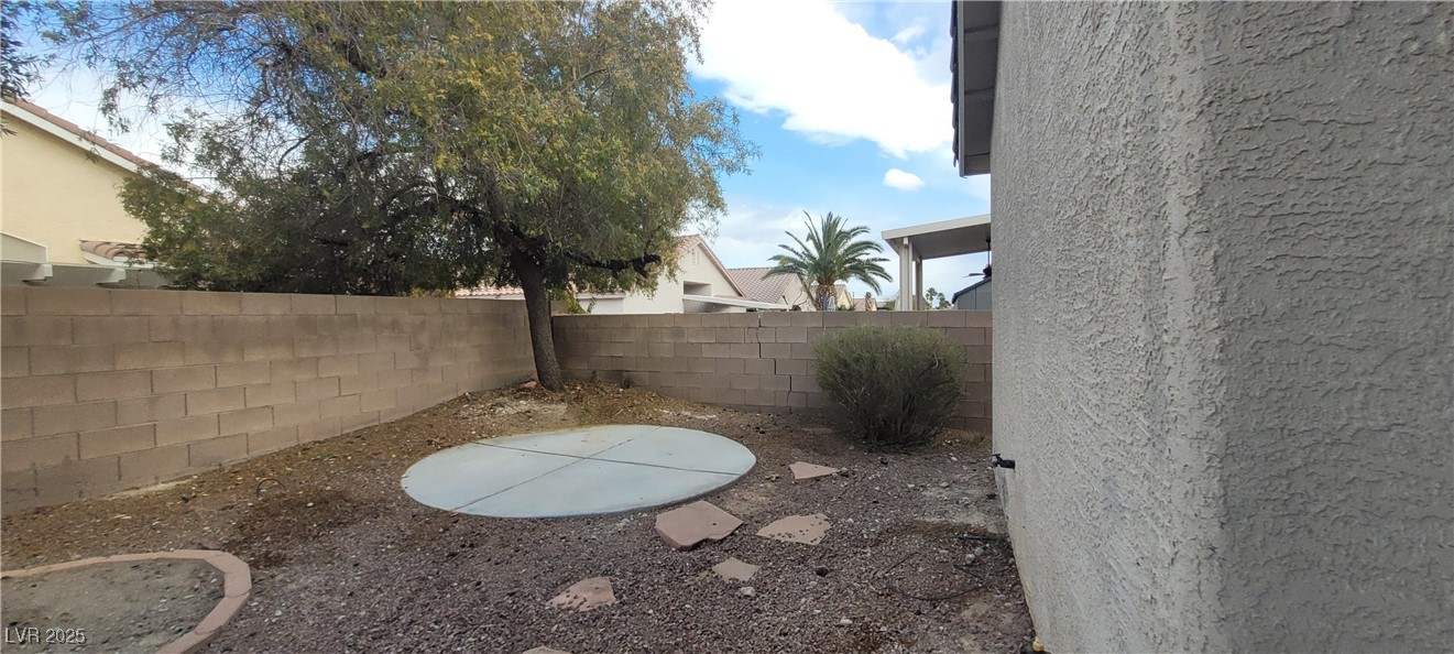 8240 Aurora Peak Avenue Las Vegas, NV 89131 - Photo 6 of 69