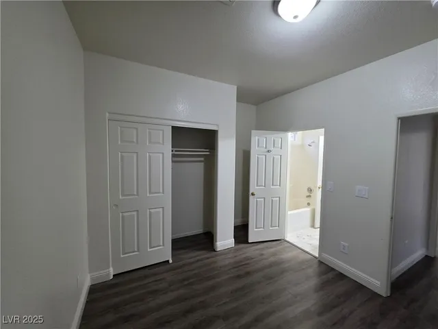 $1,900 | 8240 Aurora Peak Avenue, Las Vegas, NV 89131