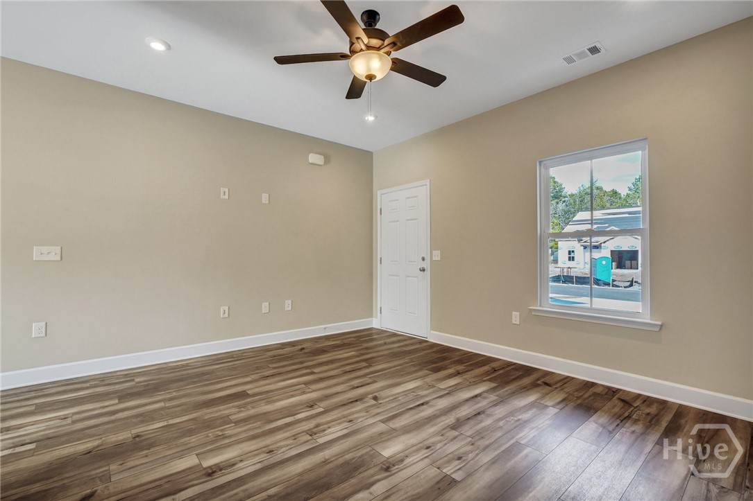 245 HAISLEY Run Guyton, GA 31312 - Photo 4 of 27