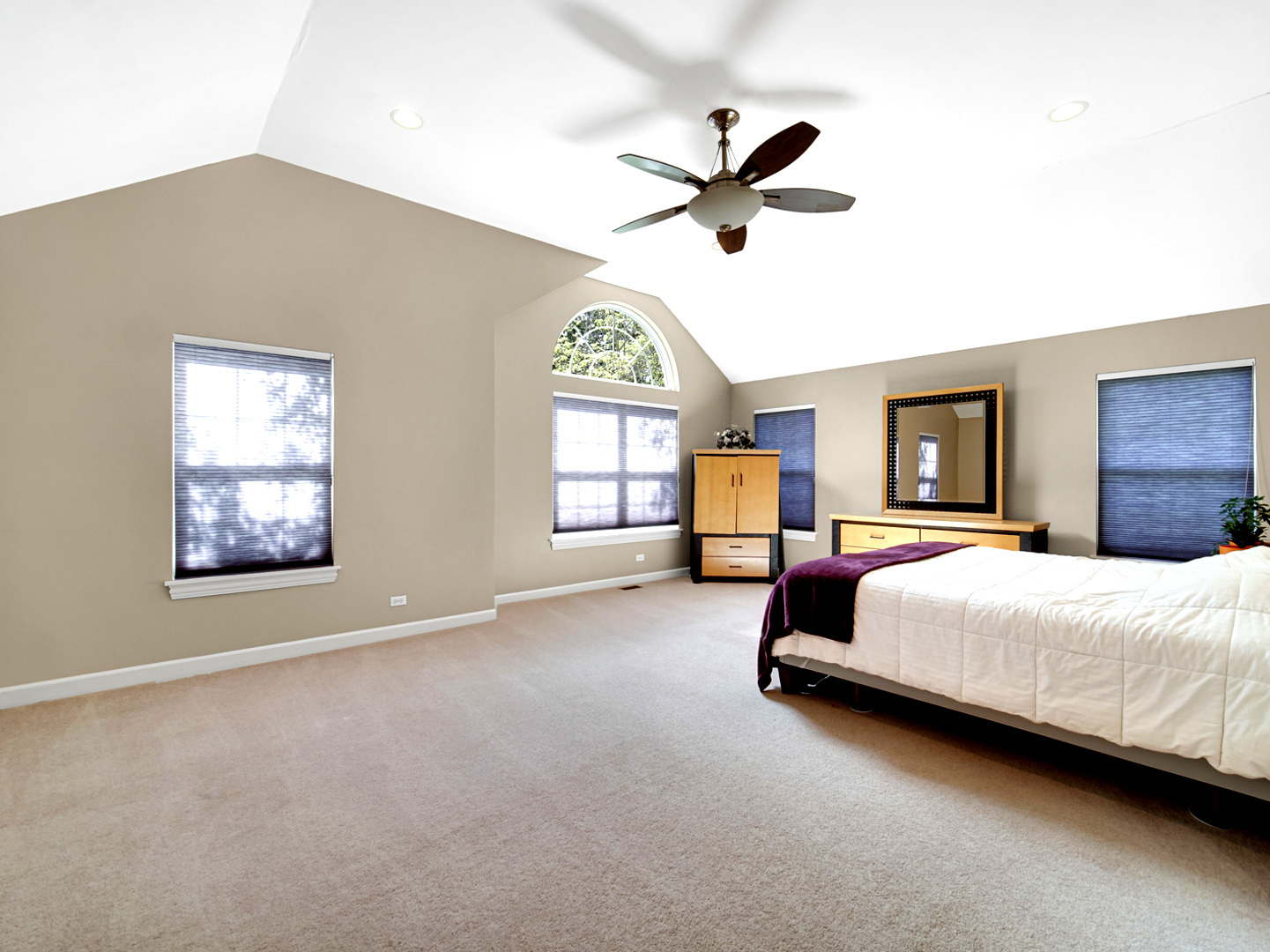 361 South Quentin Road Palatine, IL 60067 - Photo 18 of 39