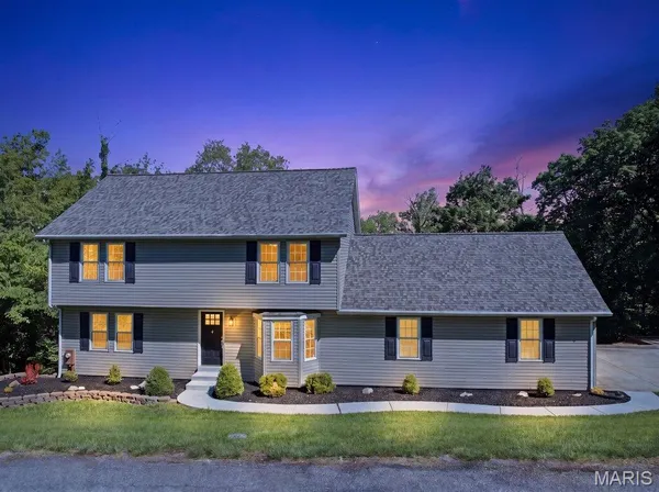 $369,900 | 6355 Franks Road, Byrnes Mill, MO 63051