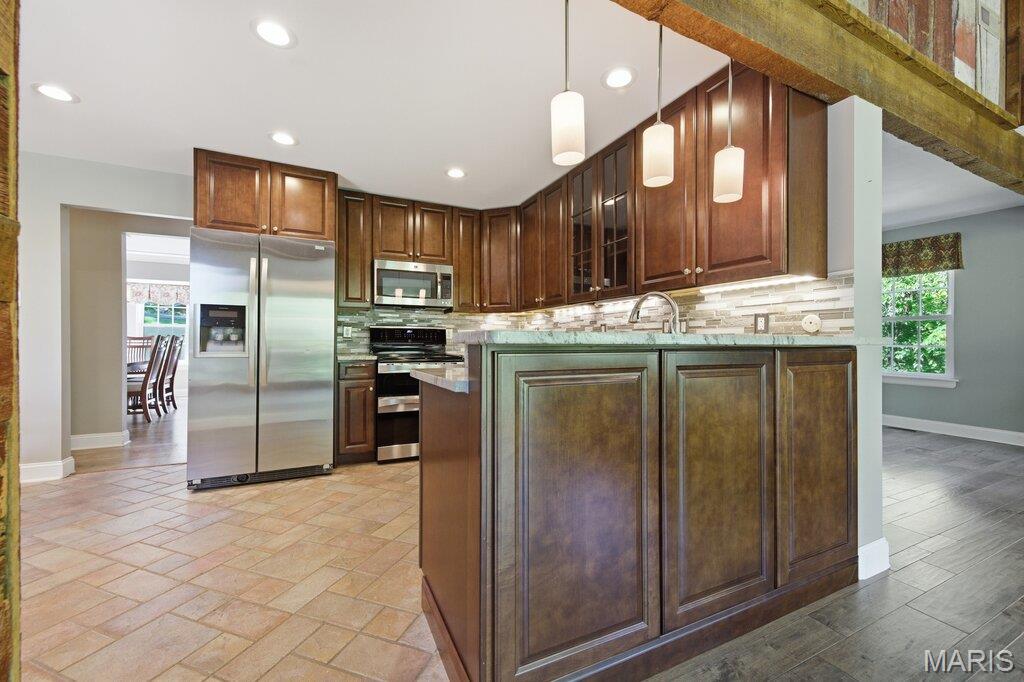 6355 Franks Road Byrnes Mill, MO 63051 - Photo 17 of 57