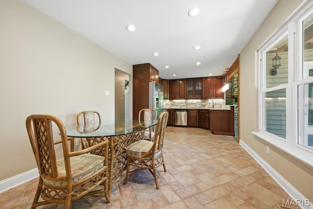 6355 Franks Road Byrnes Mill, MO 63051 - Photo 21 of 57