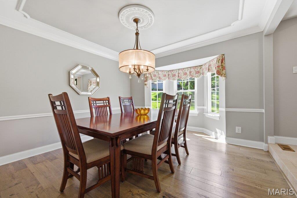 6355 Franks Road Byrnes Mill, MO 63051 - Photo 5 of 57