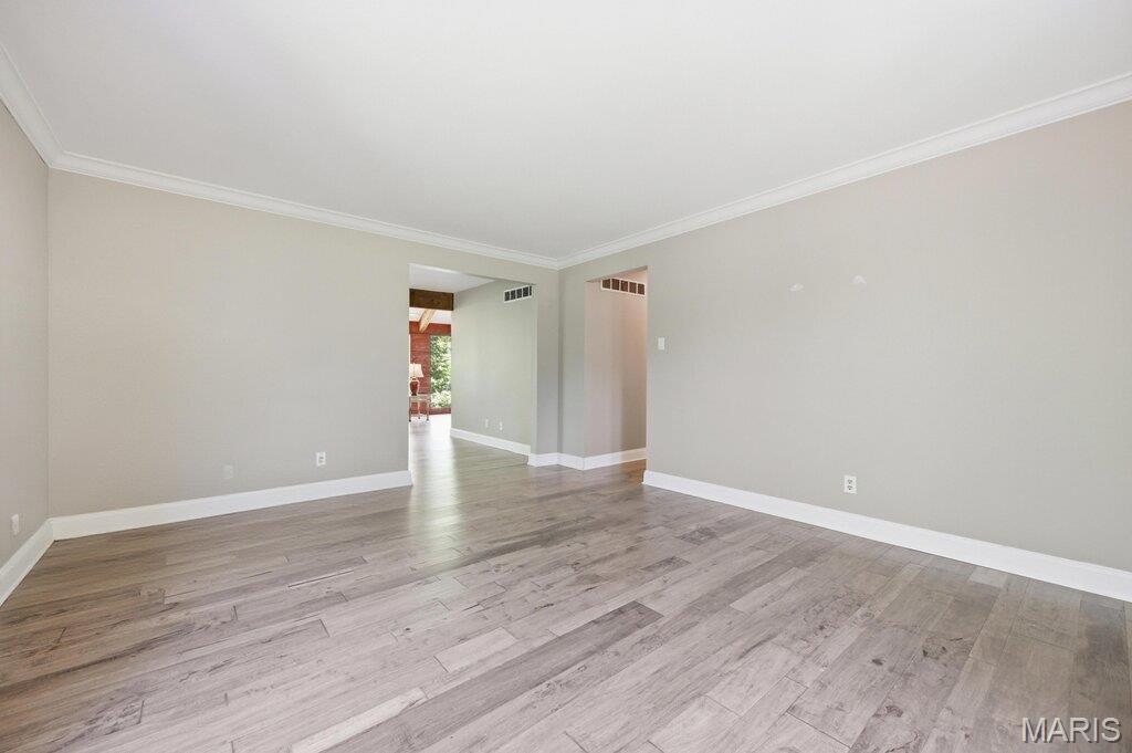 6355 Franks Road Byrnes Mill, MO 63051 - Photo 7 of 57
