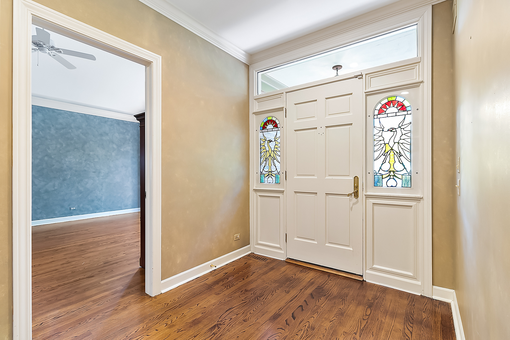 429 Warwick Road Kenilworth, IL 60043 - Photo 4 of 33