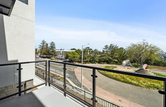 $2,641,149 | 2512 Sage Street, San Mateo, CA 94403