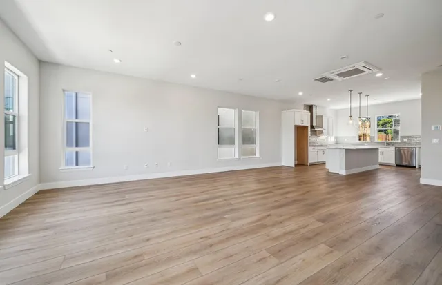 $2,641,149 | 2512 Sage Street, San Mateo, CA 94403