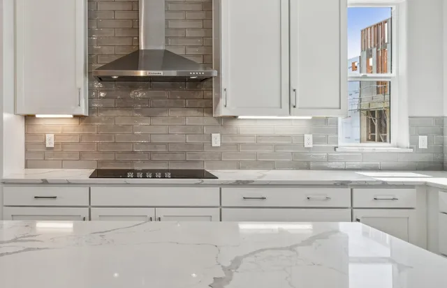 $2,641,149 | 2512 Sage Street, San Mateo, CA 94403