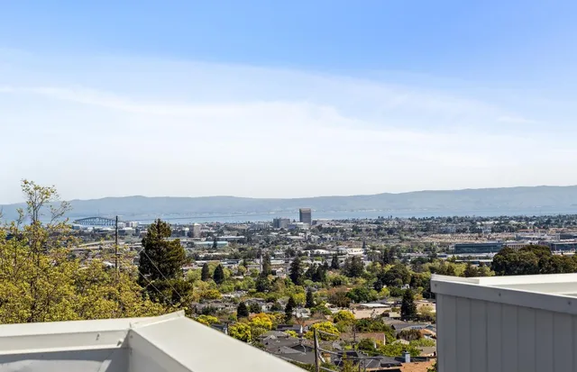 $2,641,149 | 2512 Sage Street, San Mateo, CA 94403