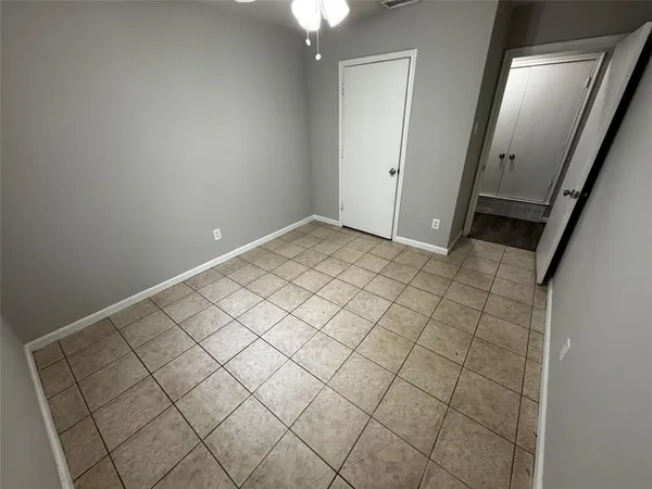 $1,995 | 2607 Clearview Circle, Dallas, TX 75233