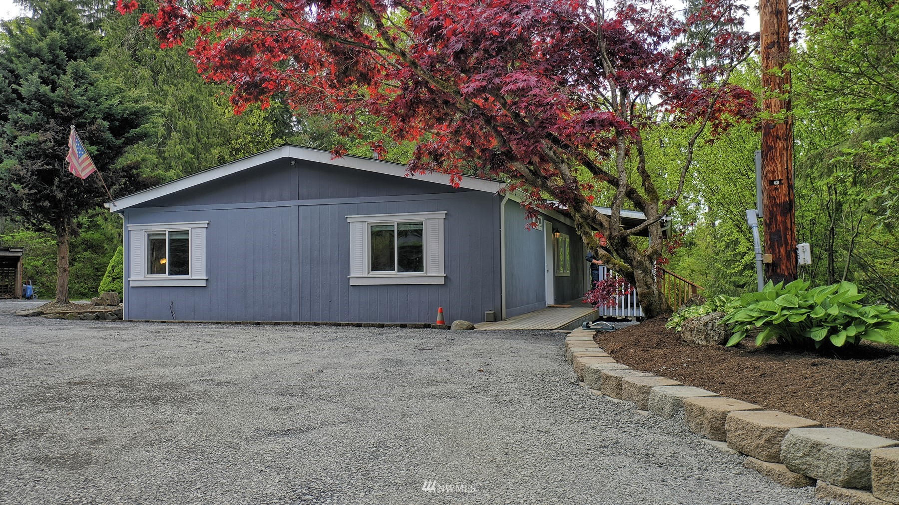 6320 Robe Menzel Road Granite Falls, WA 98252 - Photo 8 of 27 a house that has a tree in front of it