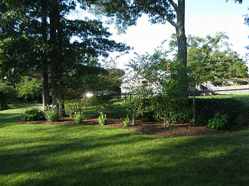 80 Rodney Road Warwick, RI 02889 - Photo 13 of 13 Yard/Garden.