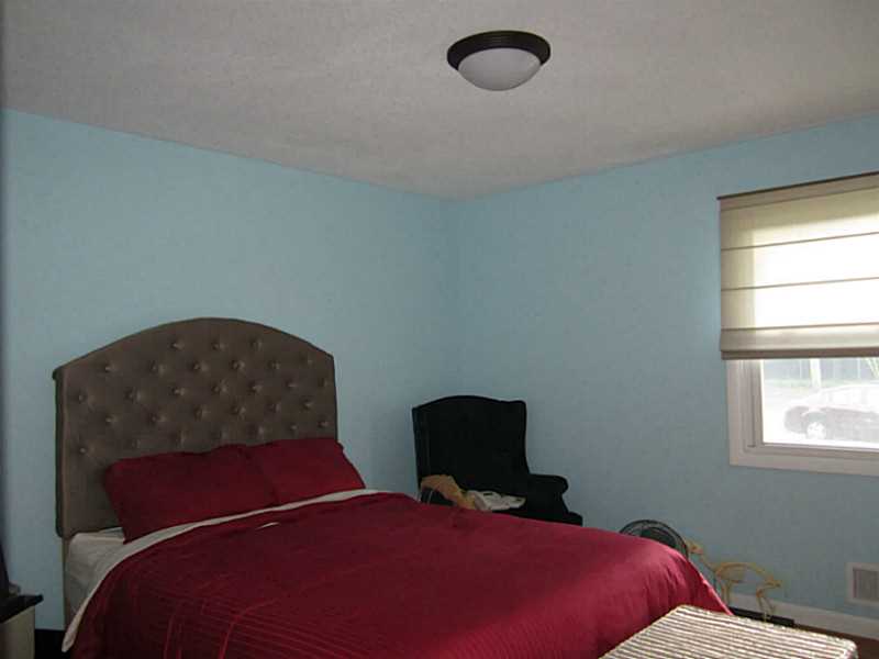 80 Rodney Road Warwick, RI 02889 - Photo 7 of 13 Bedroom.
