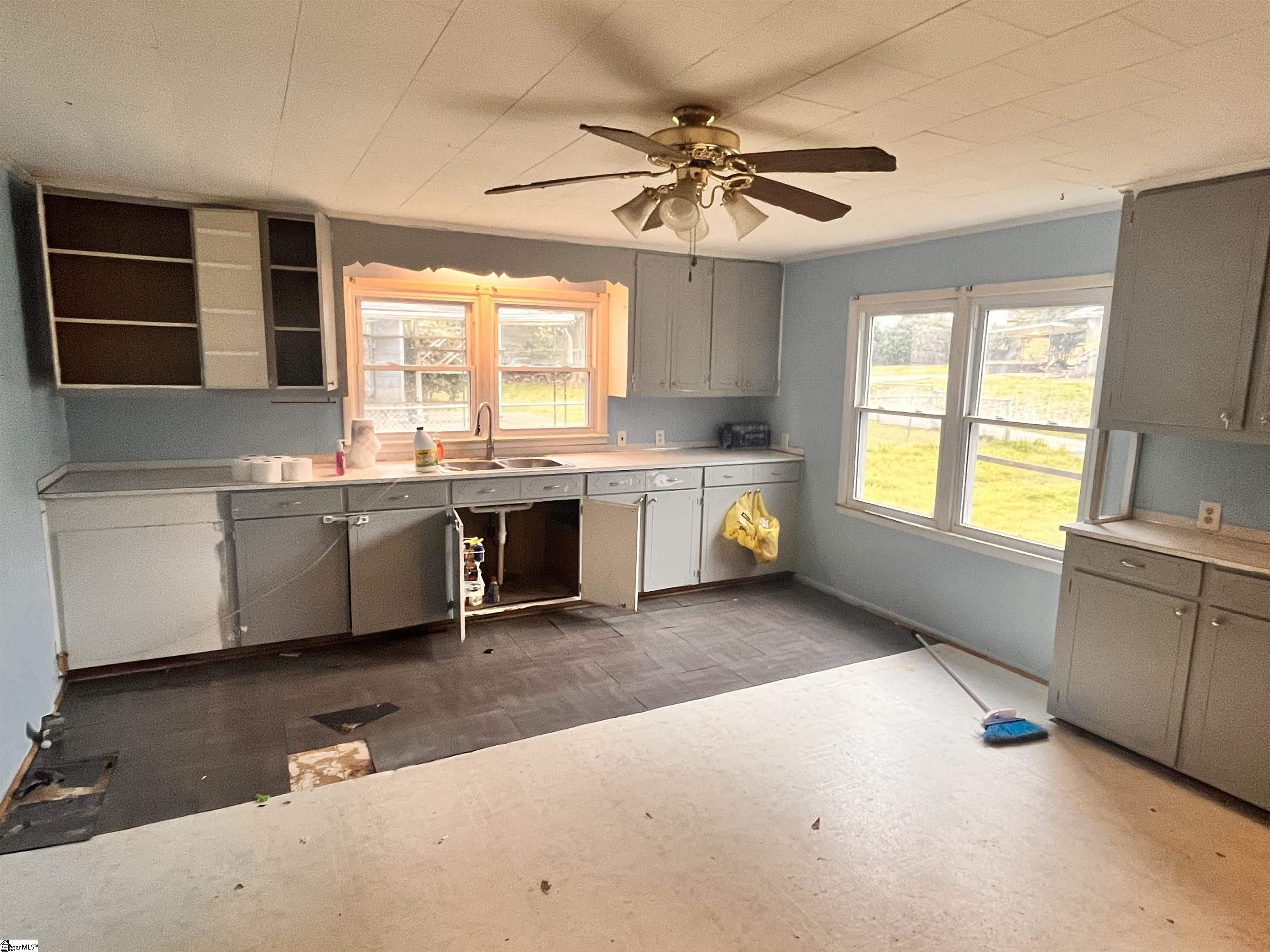 32 School Street Enoree, SC 29335 - Photo 3 of 18