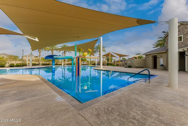 $625,000 | 16064 West Soft Wind Drive, Surprise, AZ 85387