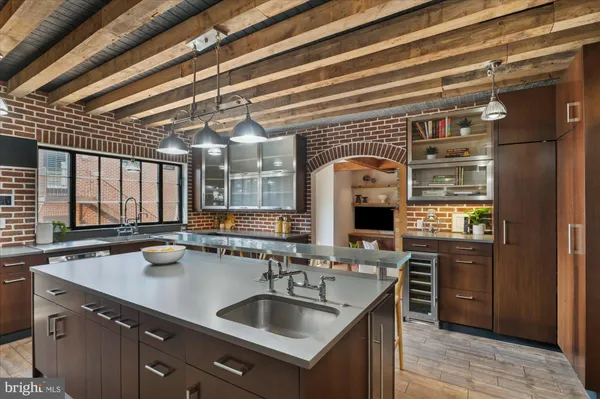 $2,950,000 | 761 10th Street Southeast, Washington, DC 20003
