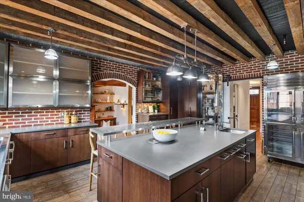 $2,950,000 | 761 10th Street Southeast, Washington, DC 20003