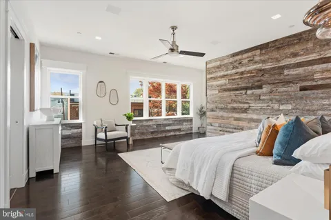 $2,950,000 | 761 10th Street Southeast, Washington, DC 20003