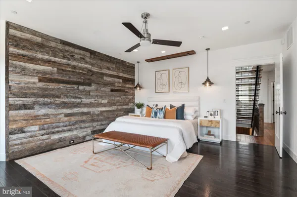 $2,950,000 | 761 10th Street Southeast, Washington, DC 20003