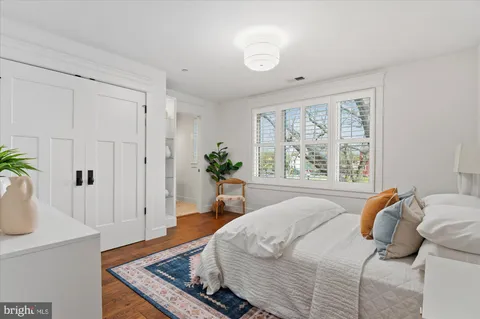 $2,950,000 | 761 10th Street Southeast, Washington, DC 20003