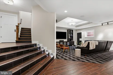 $2,950,000 | 761 10th Street Southeast, Washington, DC 20003